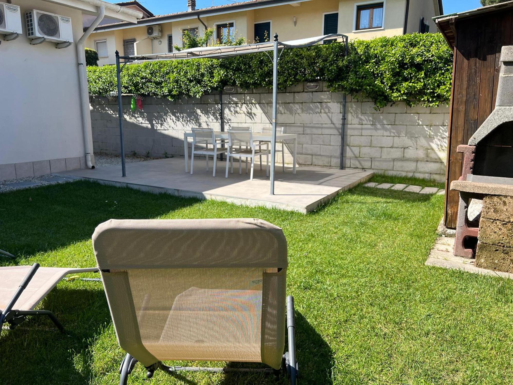 Casa Vacanze Vespucci Torre del Lago Puccini Exterior foto